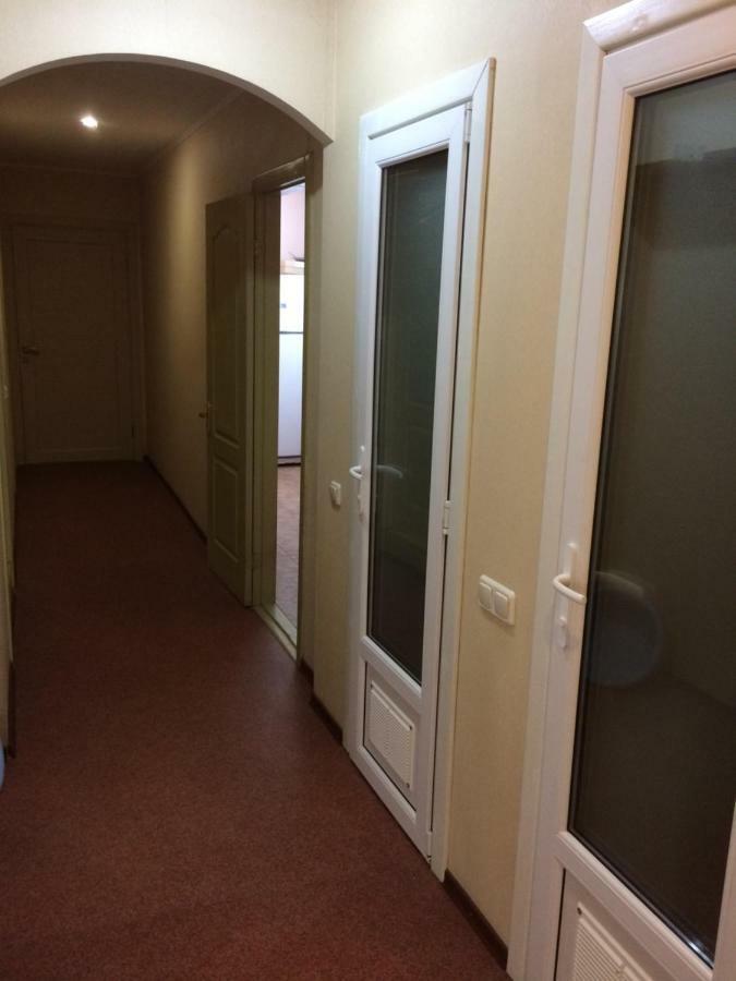 Room In The Guest House Oldenburg Bagian luar foto