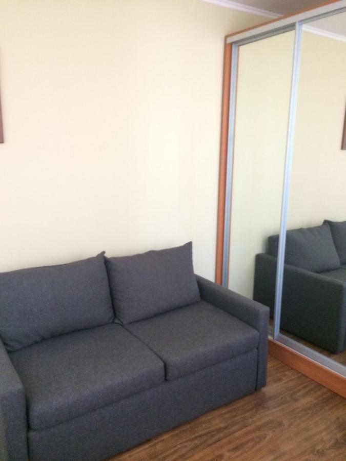 Room In The Guest House Oldenburg Bagian luar foto